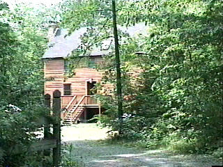 Building photograph for 86 NETTLETON HOLLOW RD